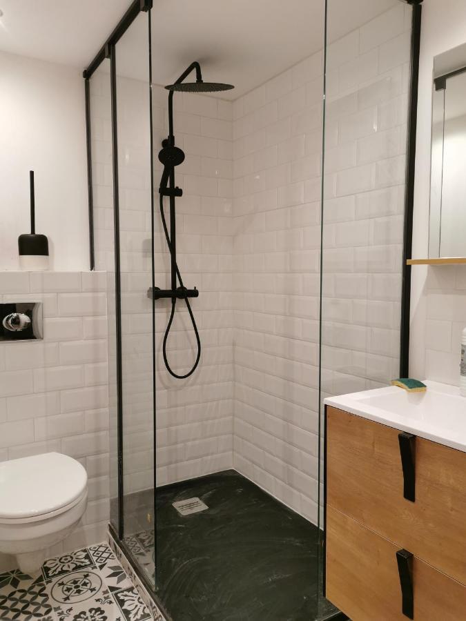 Gite 2 Chambres Avec Piscine Sernhac Exteriér fotografie